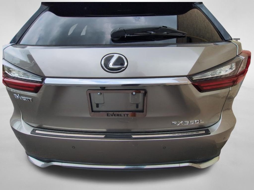 Used 2018 Lexus RX 350L Luxury w/ Accessory Package FWD image 32