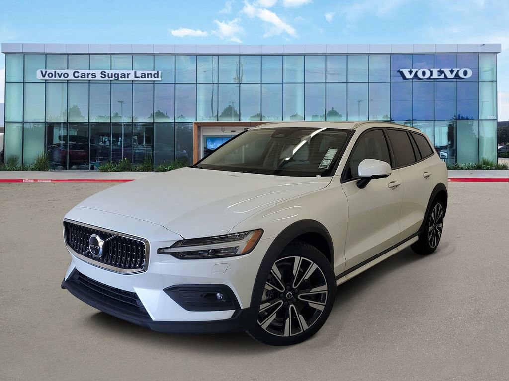 New 2025 Volvo V60 B5 Cross Country Ultra w/ Protection Package Premier image 1