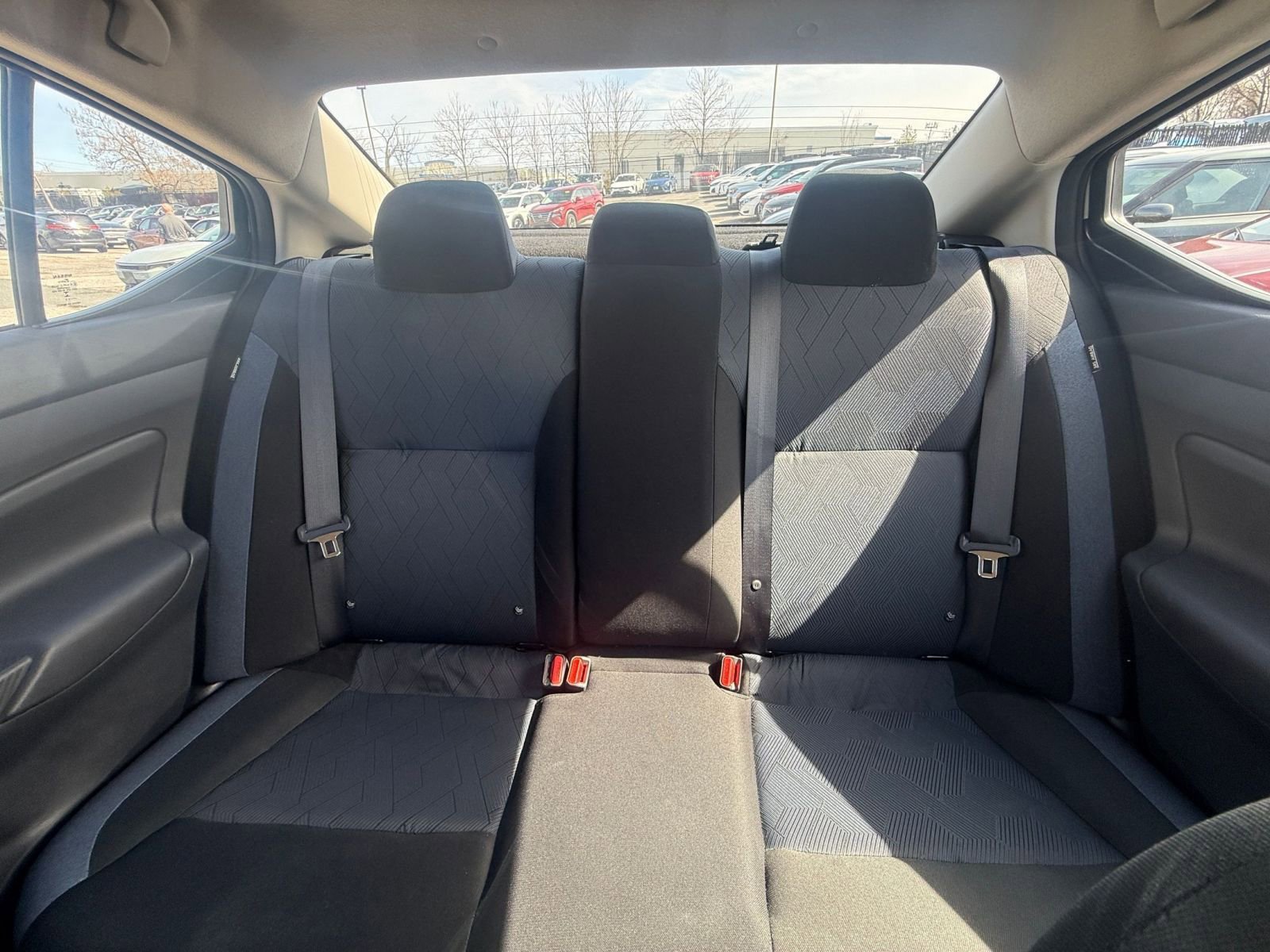 Used 2025 Nissan Versa SV image 37