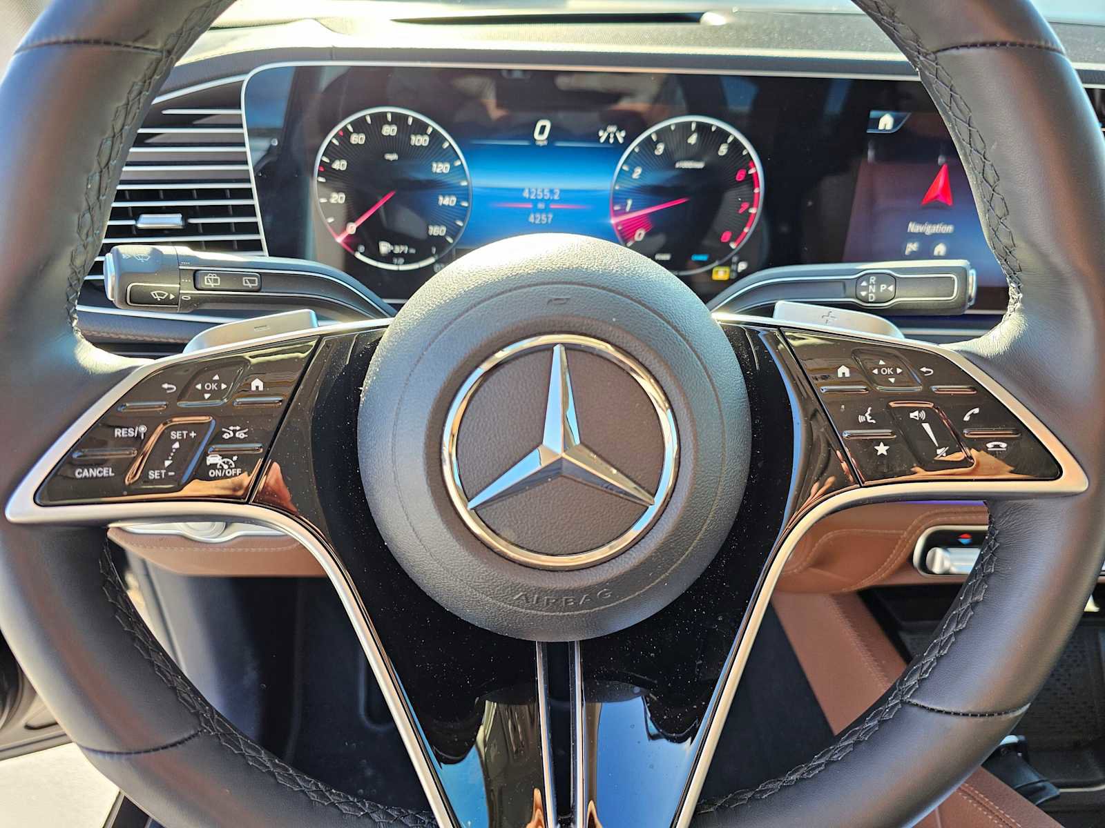 Used 2026 Mercedes-Benz GLE 450 4MATIC image 23