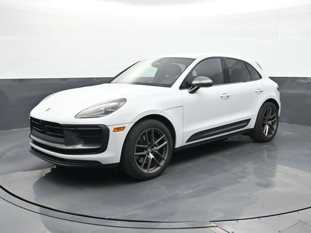 Certified 2024 Porsche Macan Turbo AWD/4WD video 1