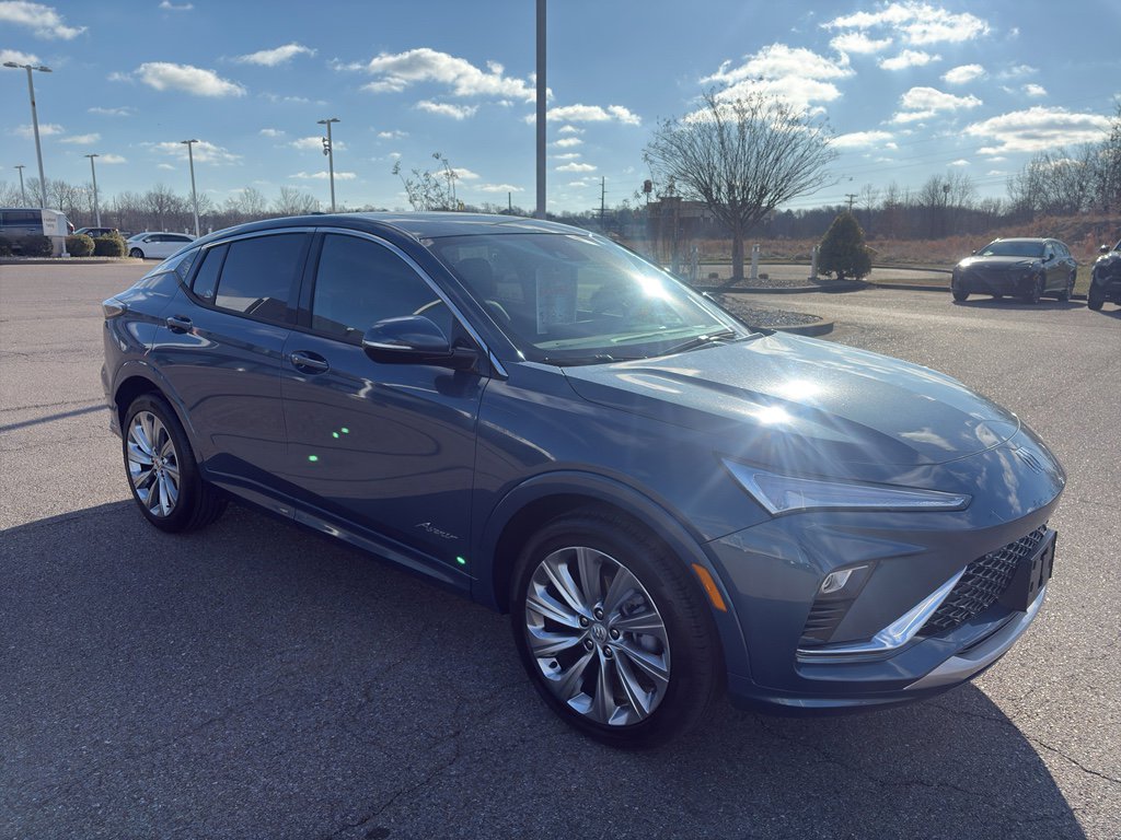 Used 2025 Buick Envista Avenir image 8