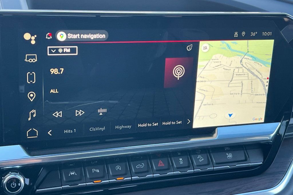 New 2026 GMC Sierra 1500 SLT image 14