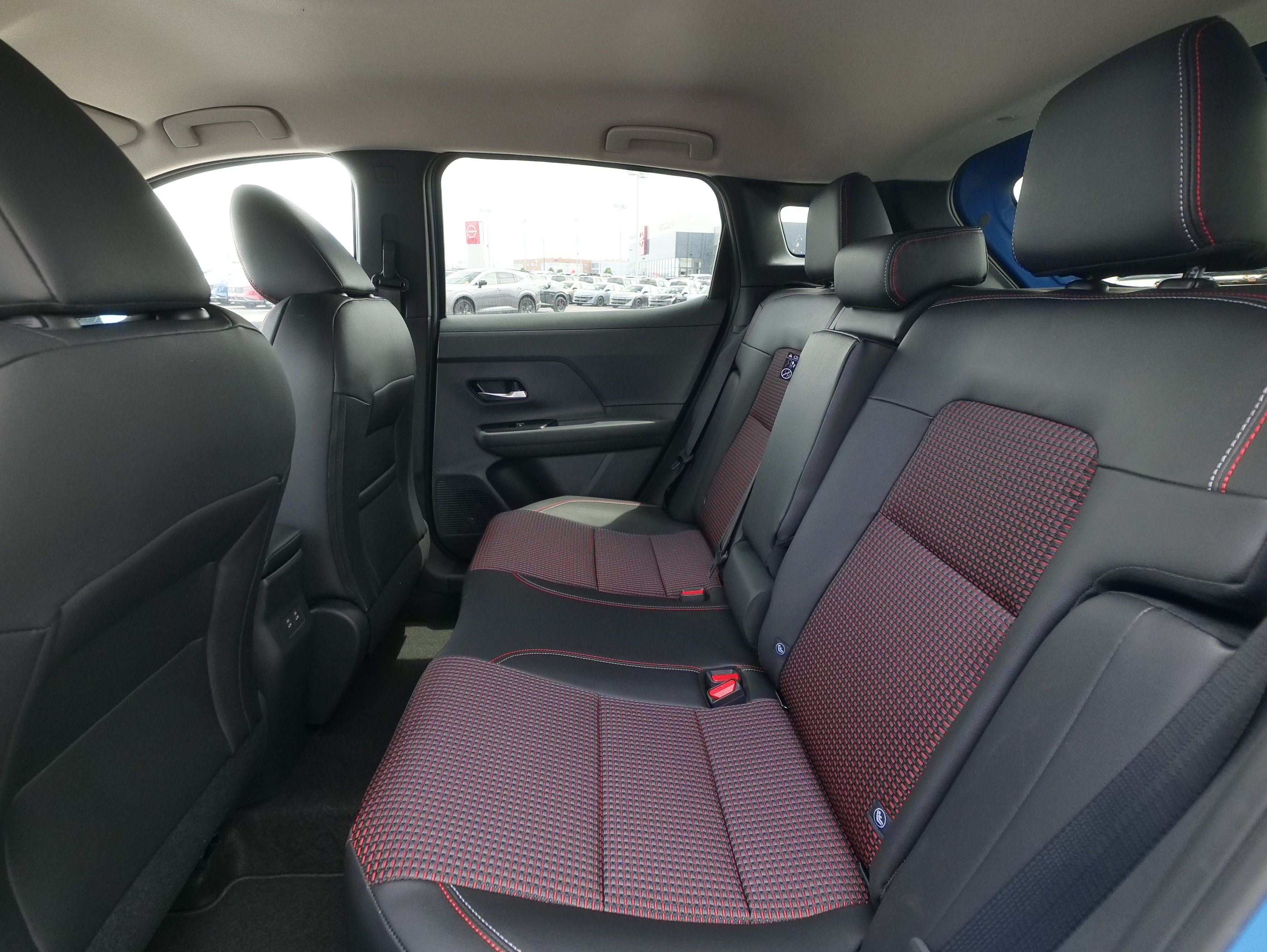 New 2026 Nissan Kicks SR w/ Cold Weather Package AWD/4WD image 15