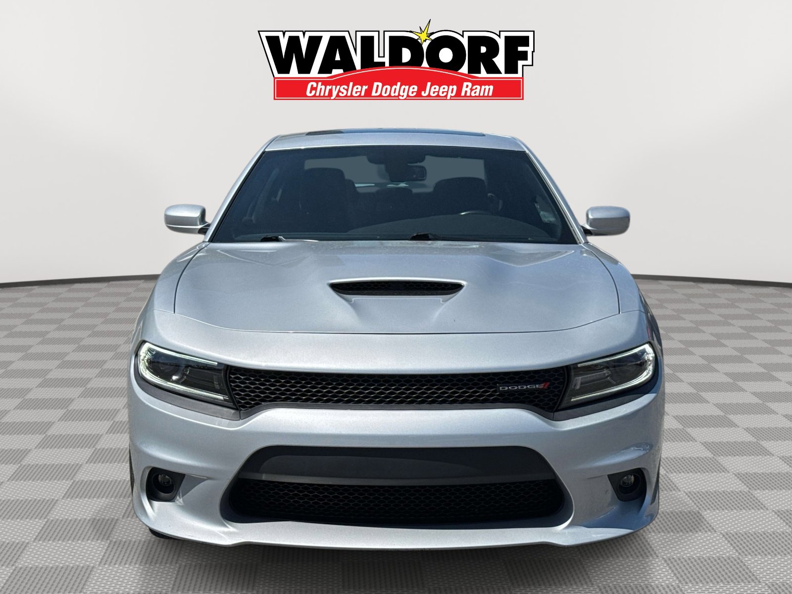 Used 2020 Dodge Charger R/T RWD image 2