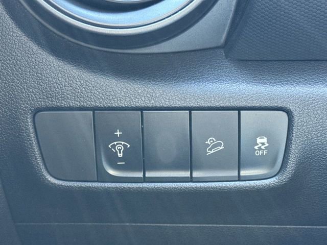 Used 2022 Hyundai Kona N Line w/ Tech Package image 19