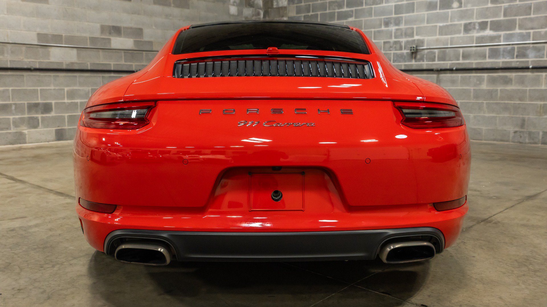 Used 2018 Porsche 911 Carrera RWD image 23