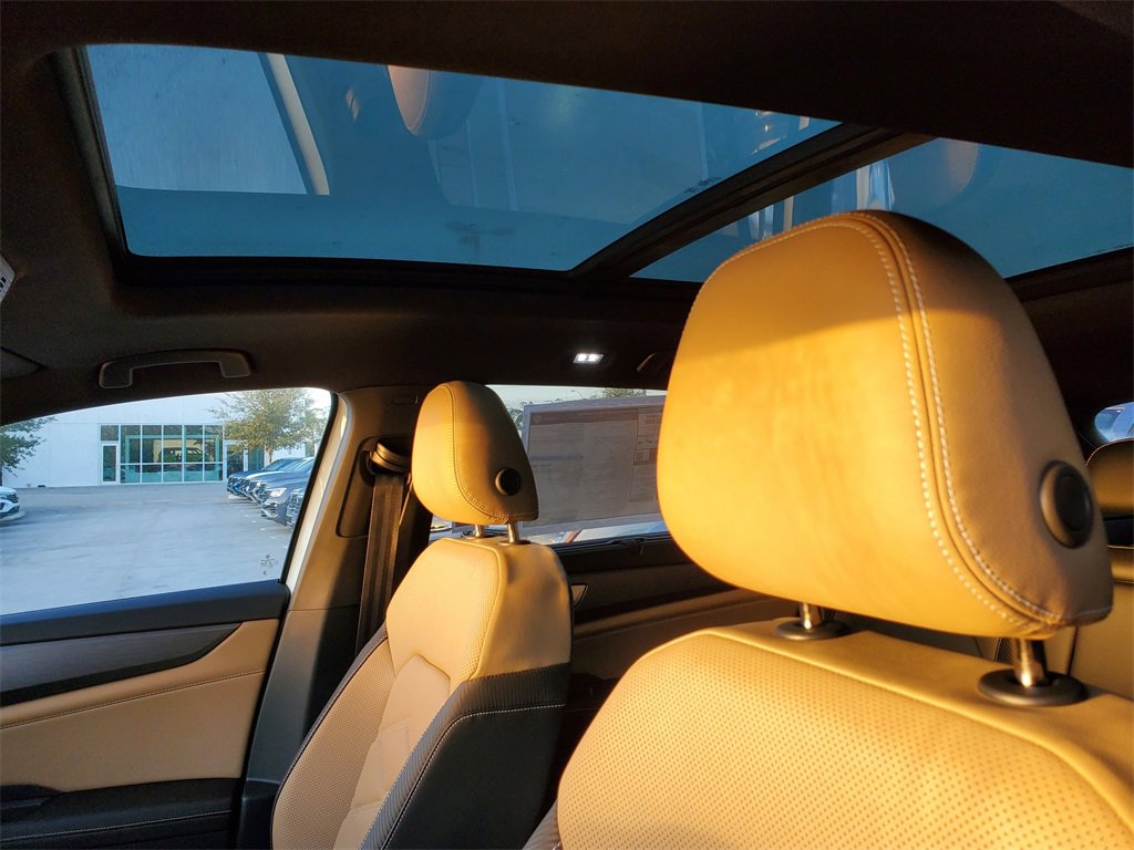 New 2026 Volkswagen Atlas Cross Sport SE image 8