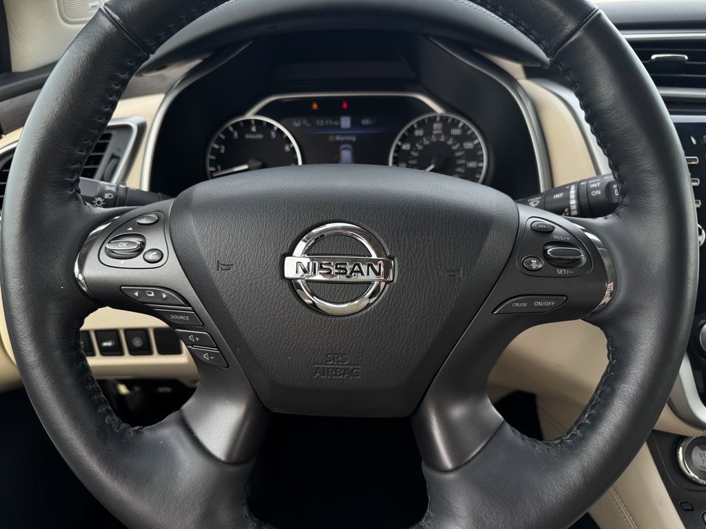 Used 2022 Nissan Murano Platinum w/ Cargo Package image 16