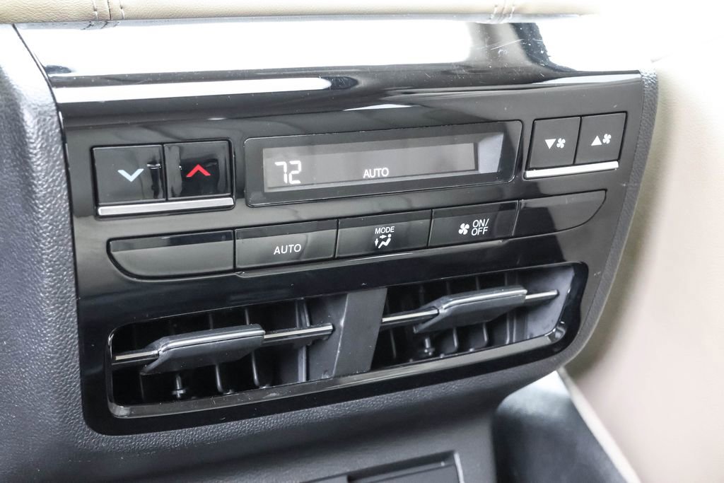 Used 2022 Acura MDX SH-AWD w/ Technology Package image 32