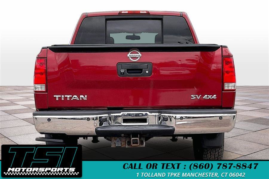 Used 2014 Nissan Titan SV w/ SV Value Truck Package AWD/4WD image 4