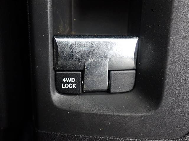 Used 2014 Jeep Patriot Latitude AWD/4WD image 21