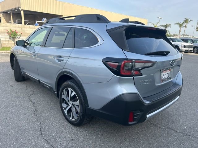 Used 2020 Subaru Outback Limited w/ Popular Package #2 image 3