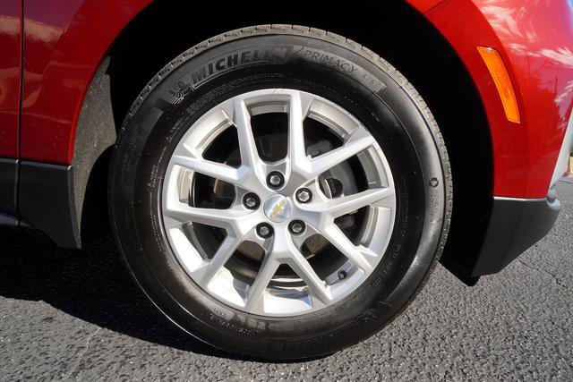 Used 2024 Chevrolet Equinox LT w/ LPO, Floor Liner Package image 38