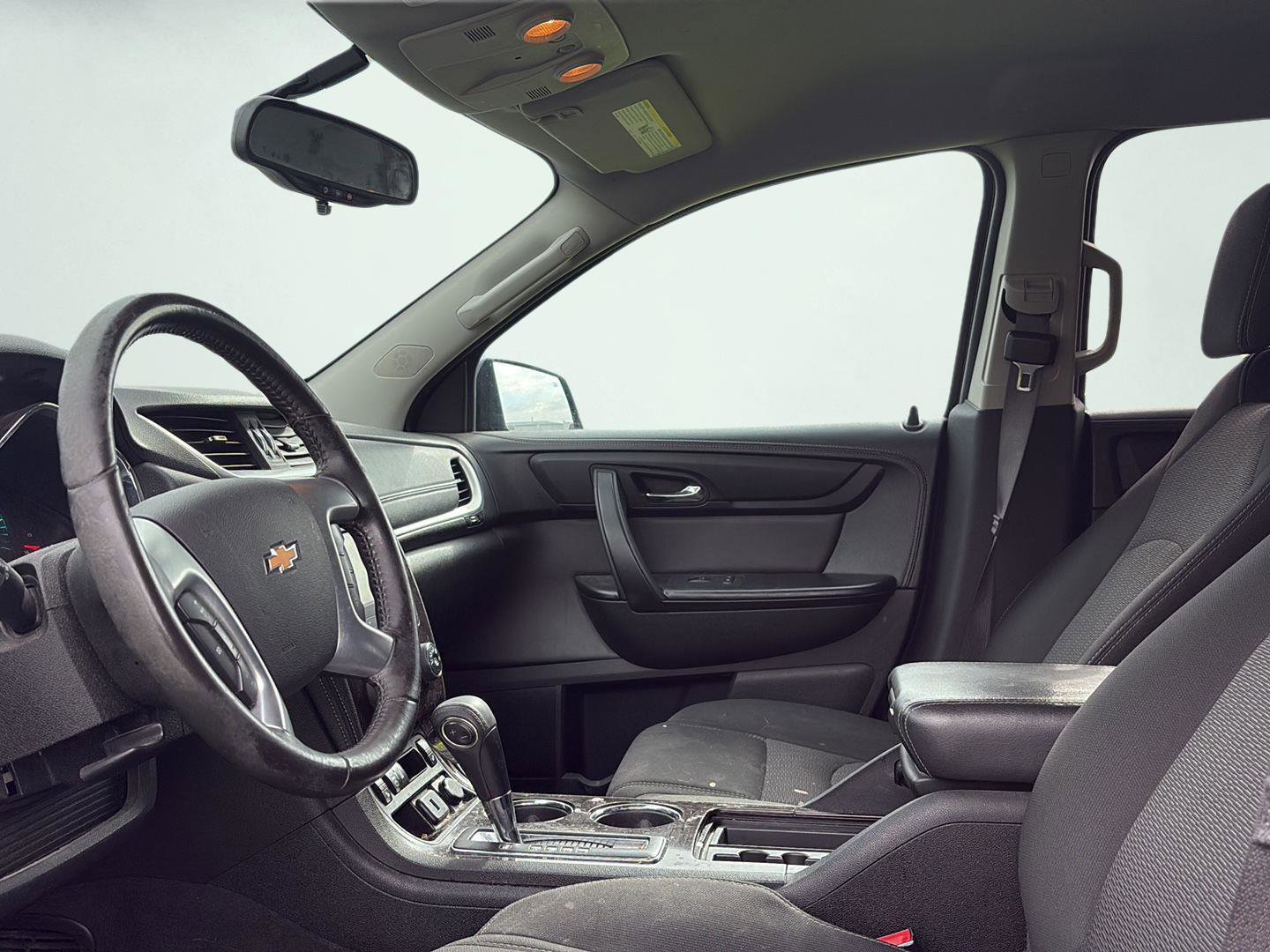 Used 2015 Chevrolet Traverse LT FWD image 13