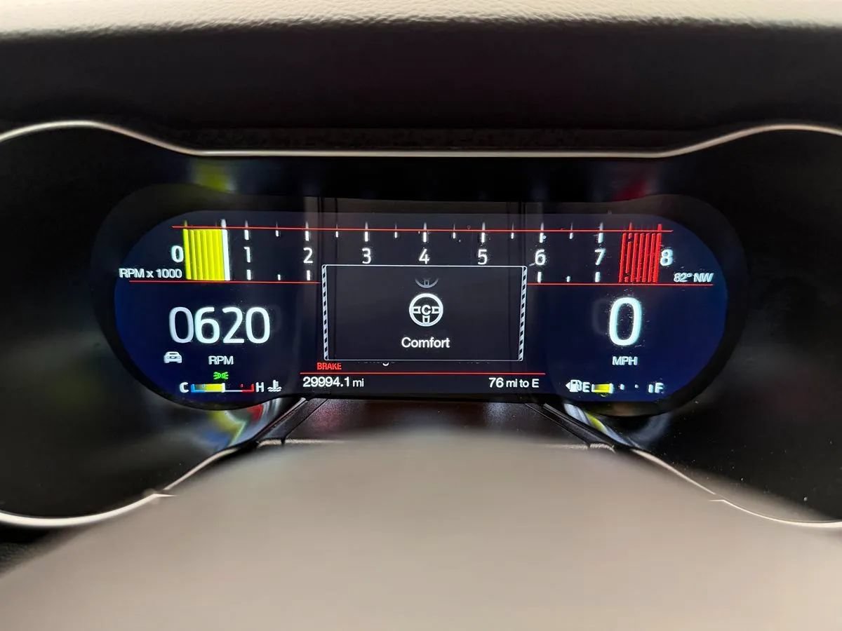 Used 2018 Ford Mustang GT Premium w/ GT Performance Package RWD image 17