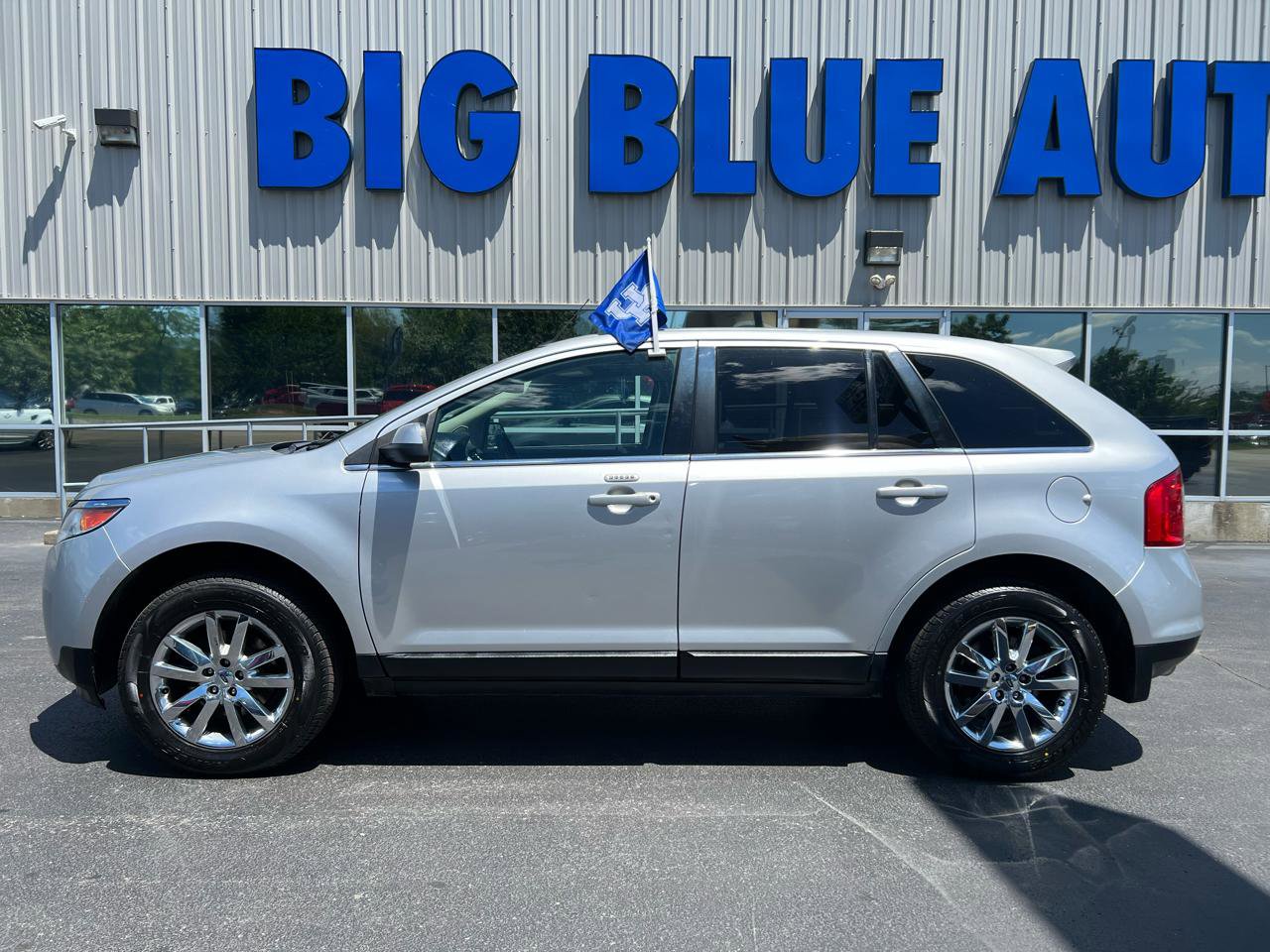 Used 2014 Ford Edge Limited AWD/4WD image 2