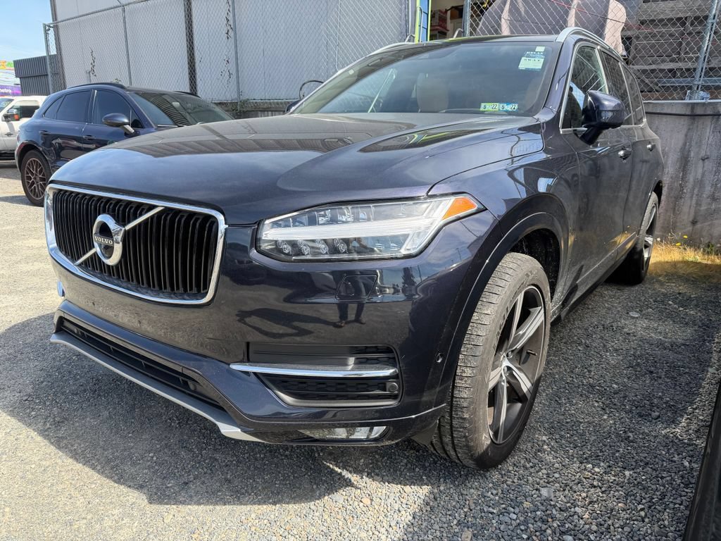 Used 2019 Volvo XC90 T6 Momentum w/ Advanced Package AWD/4WD image 2