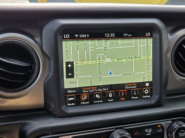 Used 2021 Jeep Gladiator Willys image 24