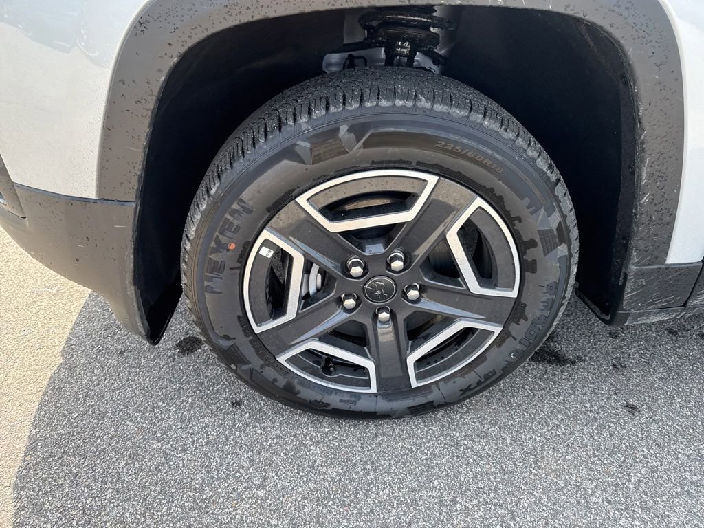 New 2026 Jeep Cherokee Limited AWD/4WD image 9