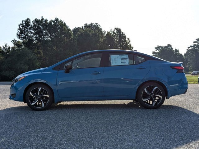 New 2025 Nissan Versa SR w/ Trunk Package image 7