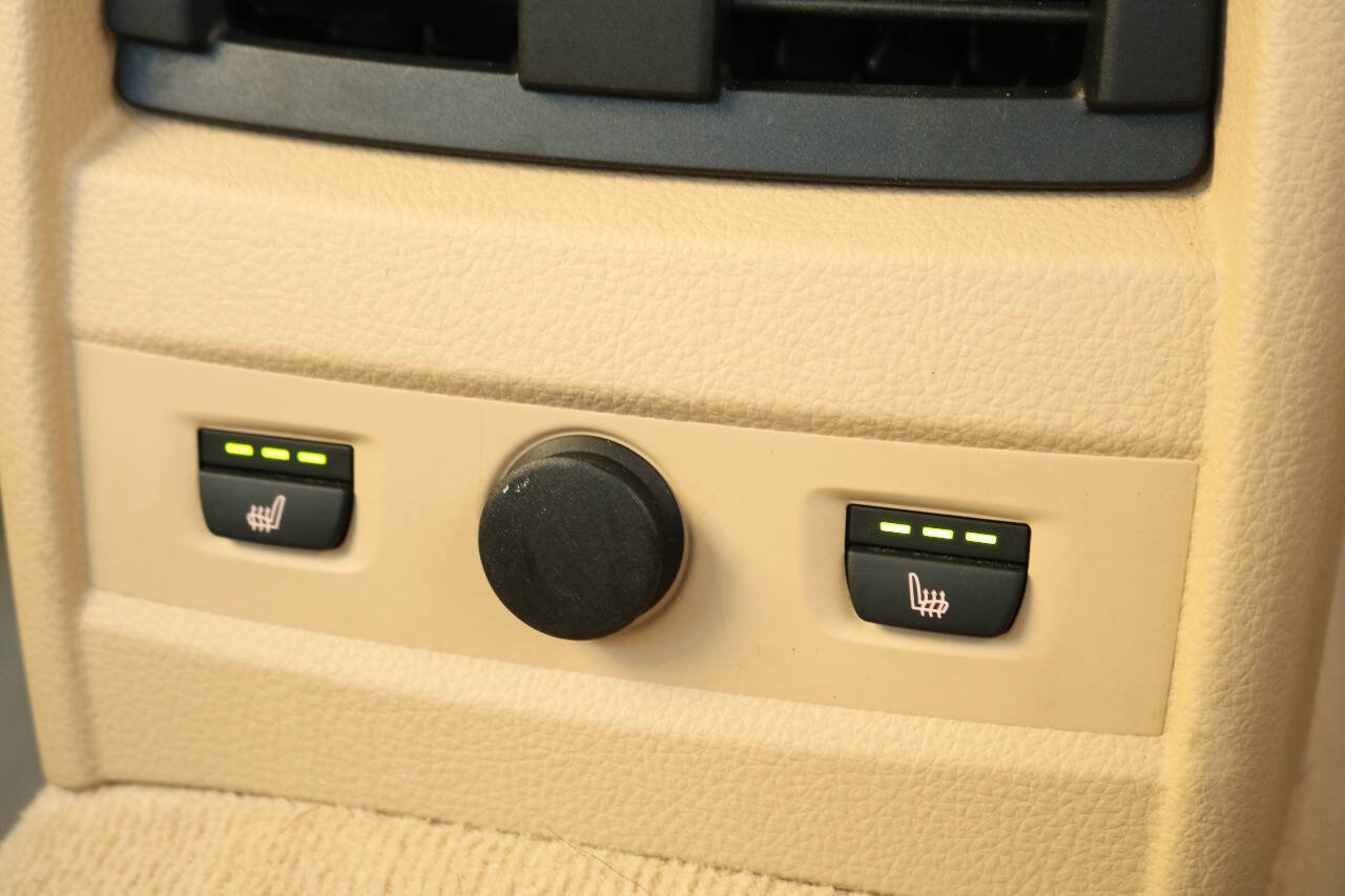 Used 2013 BMW 335i Sedan image 29