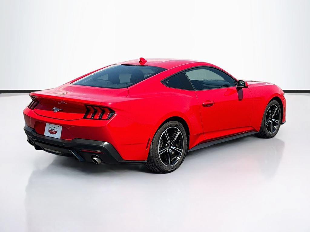 Used 2024 Ford Mustang Coupe RWD image 5