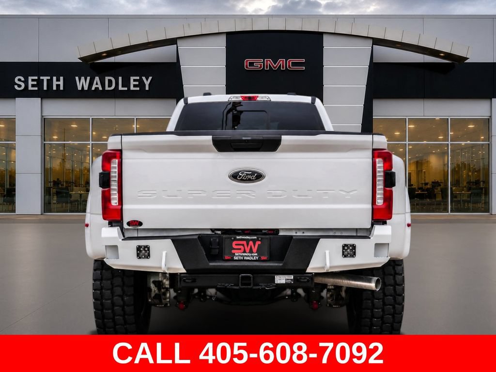 Used 2023 Ford F550 4x4 Crew Cab Super Duty image 6