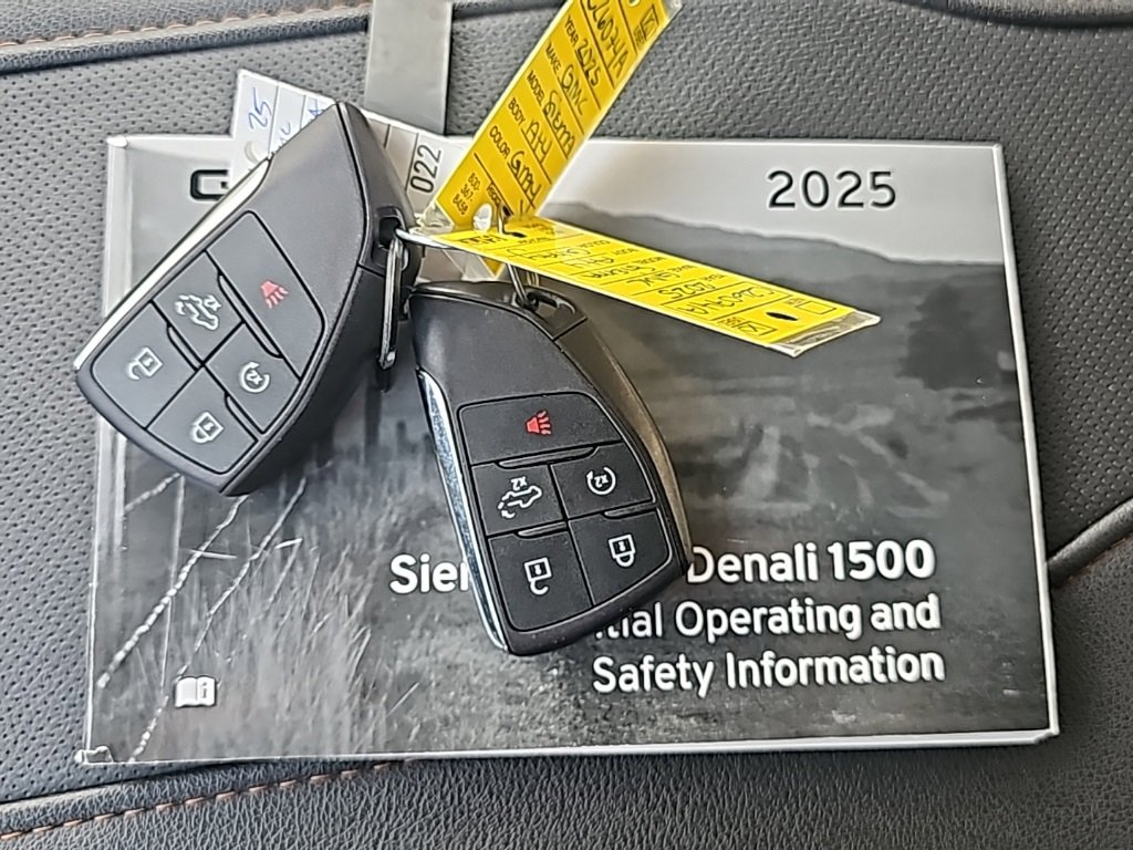 Certified 2025 GMC Sierra 1500 AT4 w/ AT4 Premium Package image 24