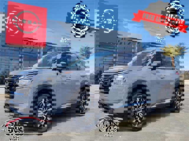 New 2025 Nissan Pathfinder Platinum