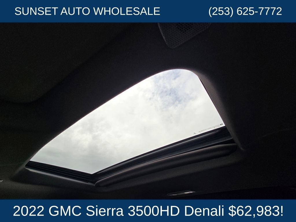 Used 2022 GMC Sierra 3500 Denali w/ Denali Ultimate Package AWD/4WD image 40