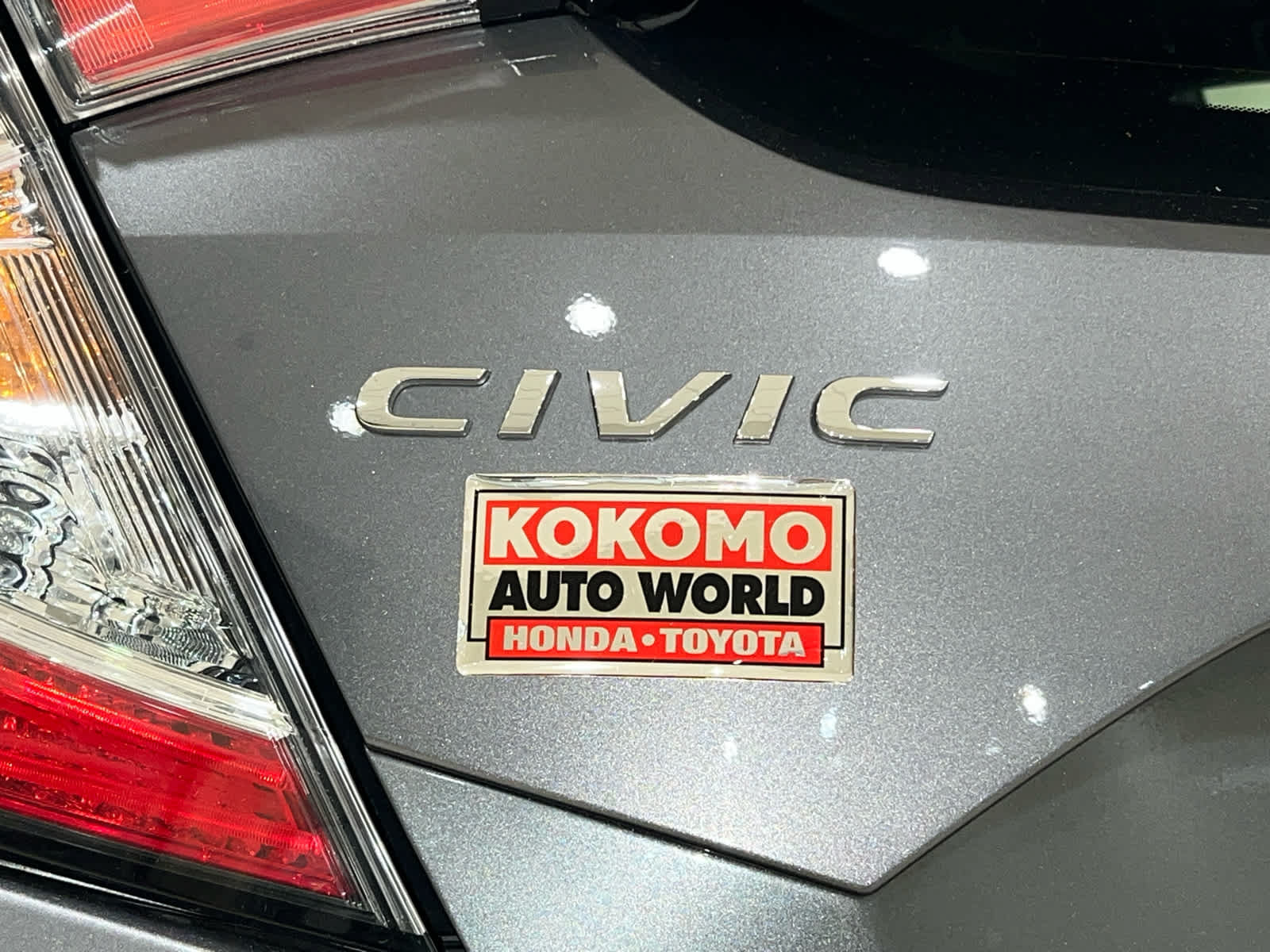 Used 2020 Honda Civic EX image 10