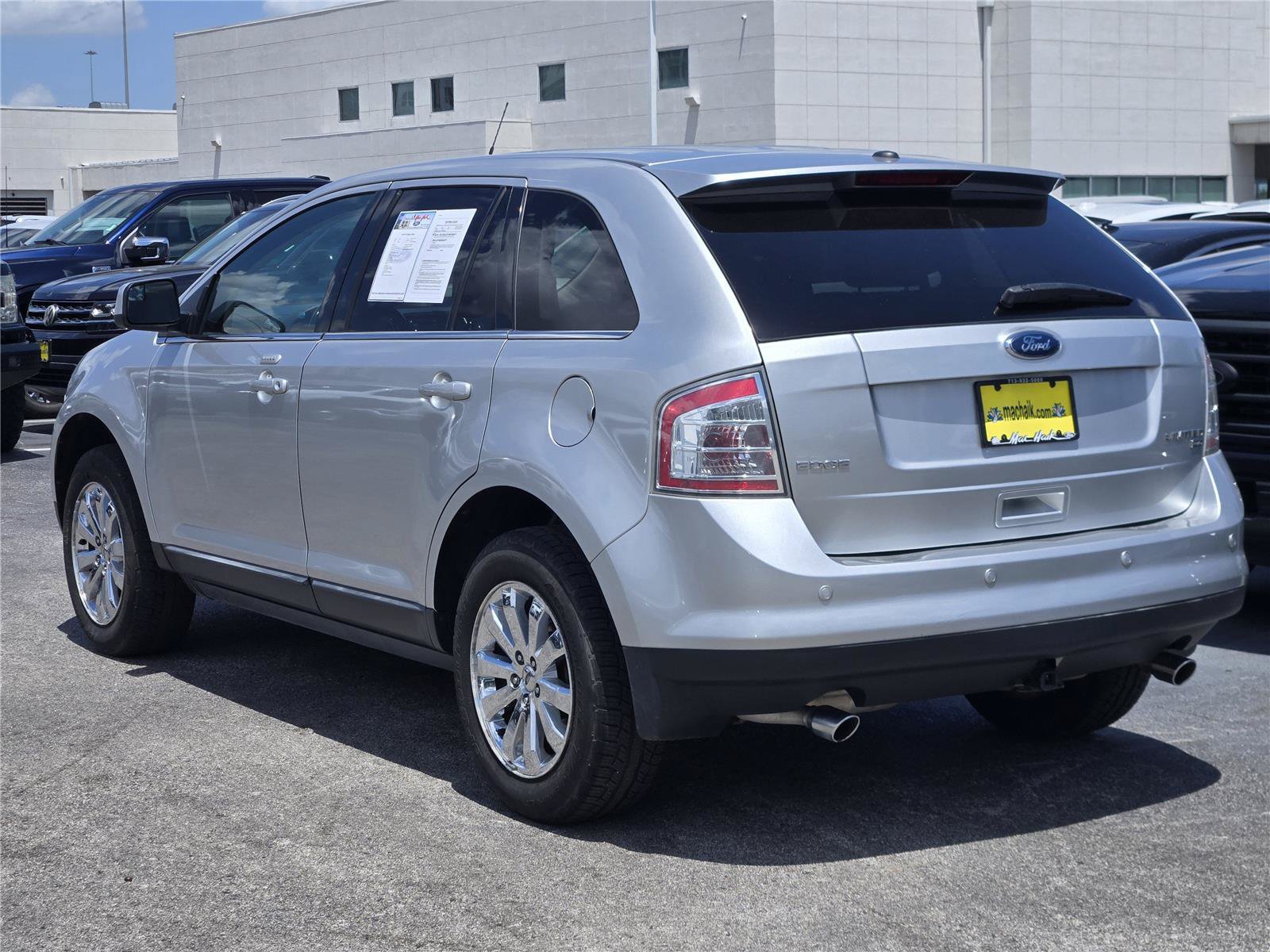 Used 2010 Ford Edge Limited AWD/4WD image 6