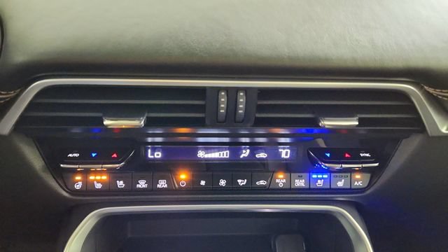 New 2026 MAZDA CX-90 Plug-In Hybrid w/ Premium Plus AWD/4WD image 22