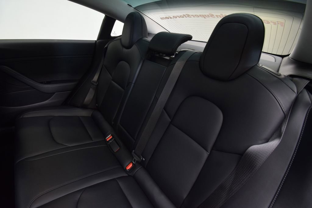 Used 2018 Tesla Model 3 Long Range image 21