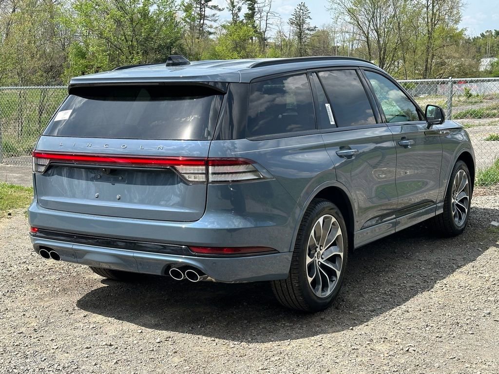 New 2026 Lincoln Aviator AWD image 34
