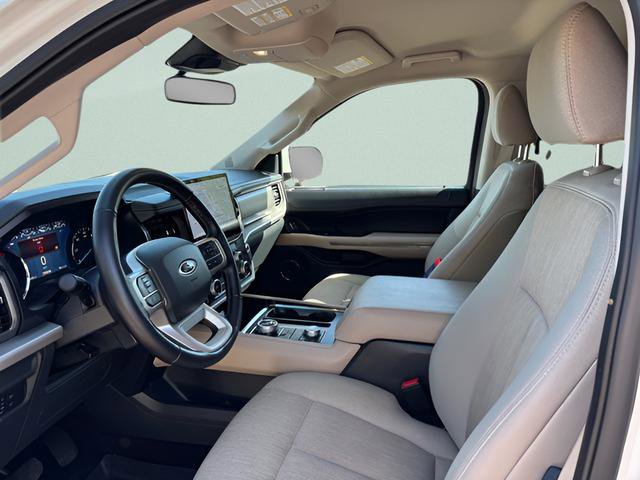 Used 2022 Ford Expedition XLT AWD/4WD image 4