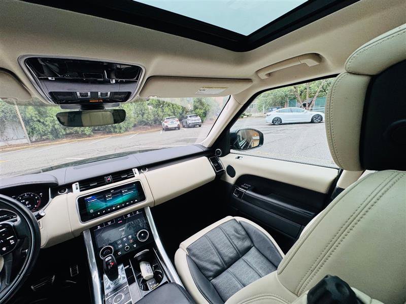 Used 2019 Land Rover Range Rover Sport HSE Dynamic image 26