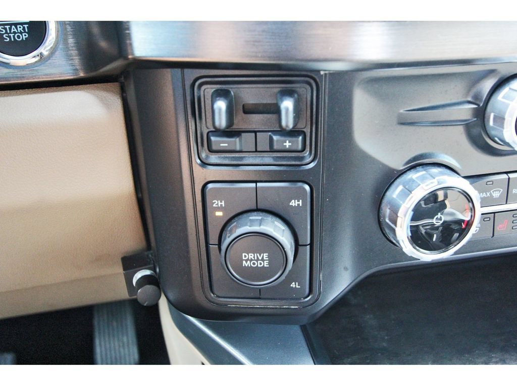 Used 2024 Ford F350 Lariat w/ Lariat Ultimate Package AWD/4WD image 25