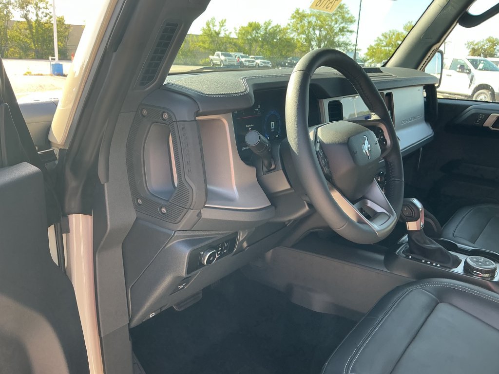 New 2026 Ford Bronco Outer Banks w/ Sasquatch Package AWD/4WD image 10