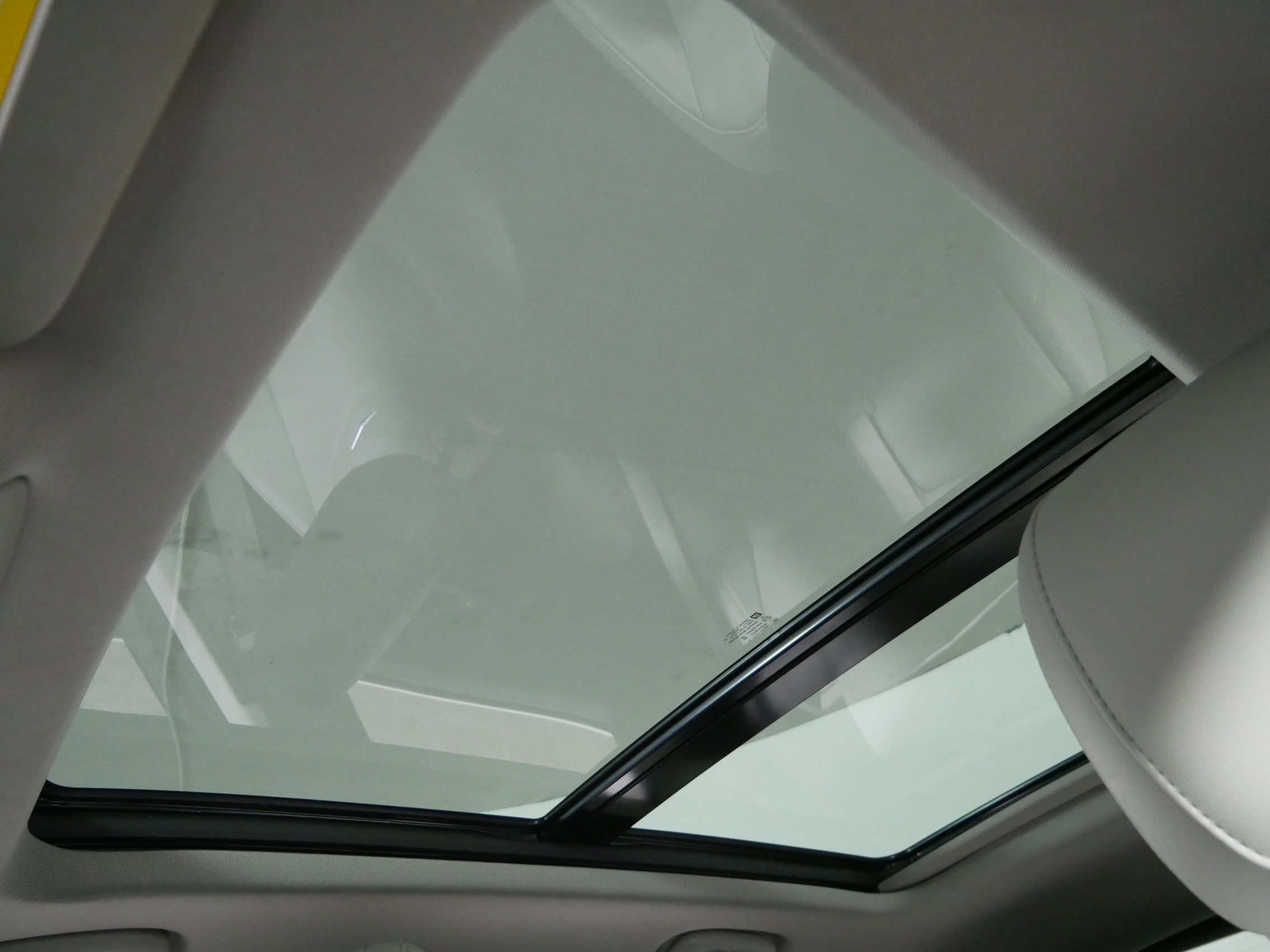 Used 2019 Cadillac XT4 Premium Luxury image 32