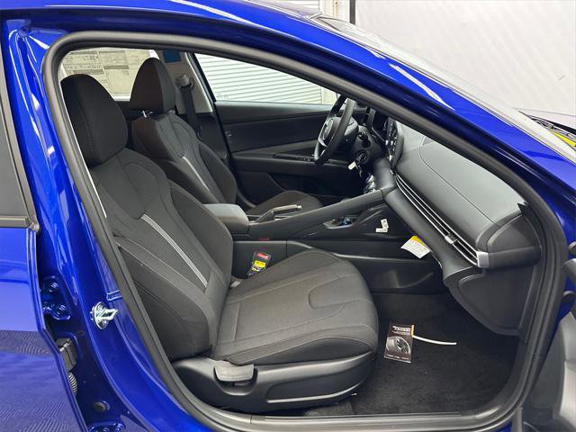 New 2026 Hyundai Elantra SE w/ Cargo Package image 13