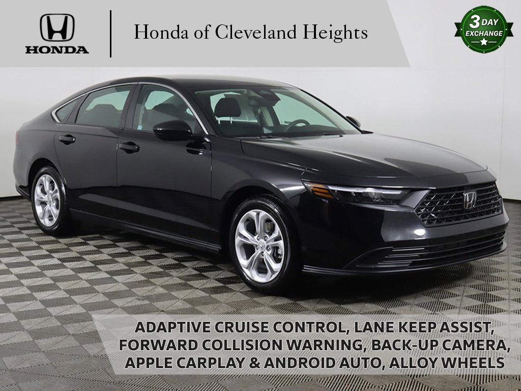 Certified 2025 Honda Accord LX image 1