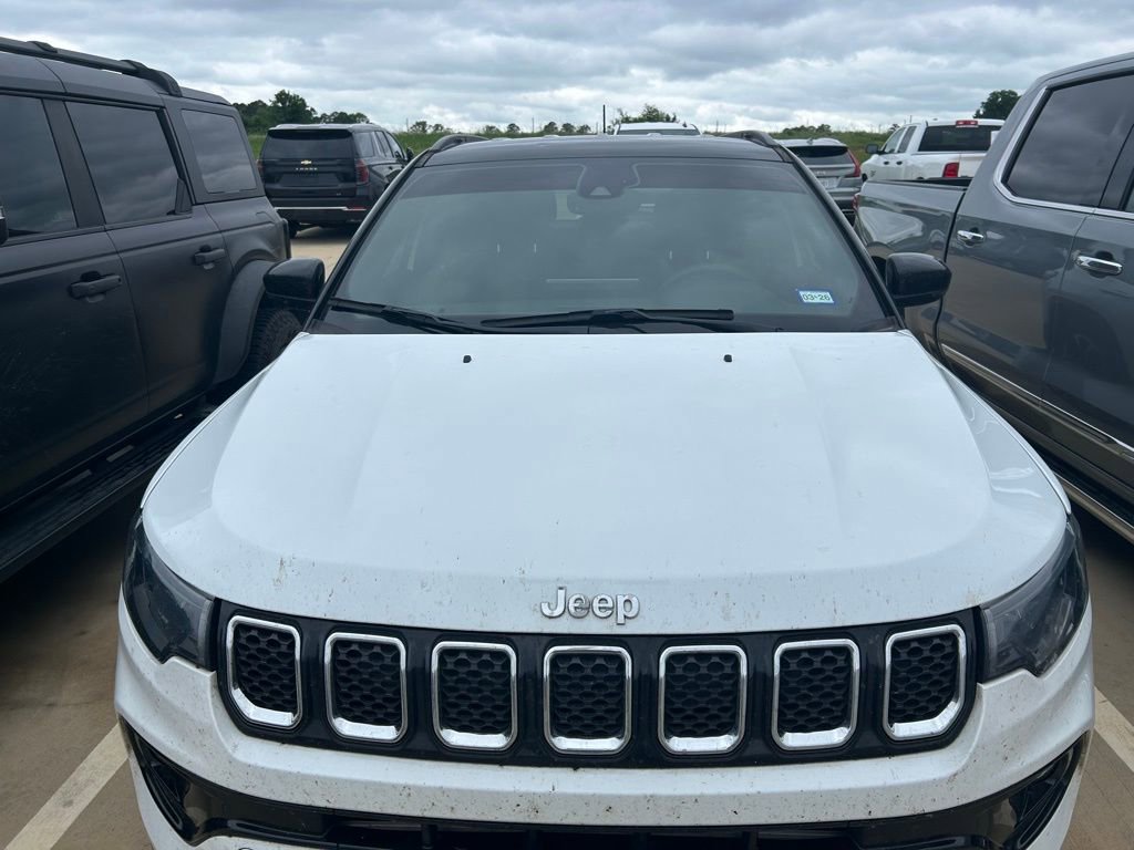 Used 2023 Jeep Compass Limited AWD/4WD image 15