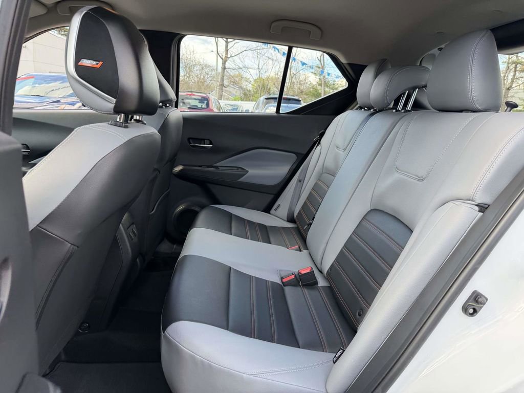 Used 2023 Nissan Kicks SR w/ SR Premium Package FWD image 17