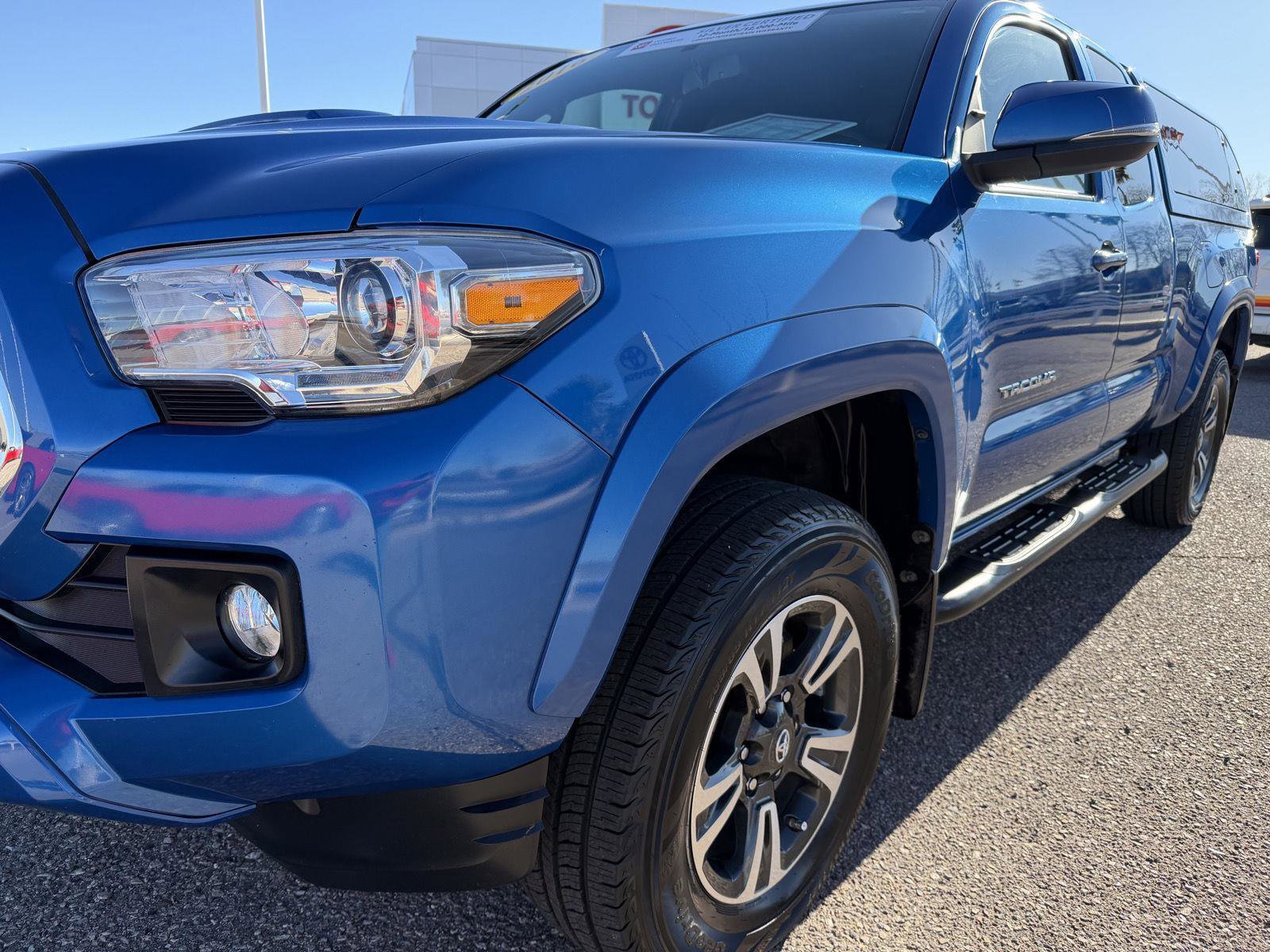 Certified 2016 Toyota Tacoma TRD Sport image 11