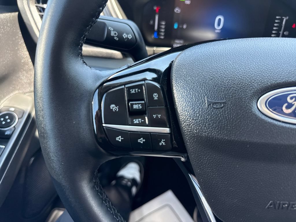 Used 2024 Ford Escape SE FWD image 28