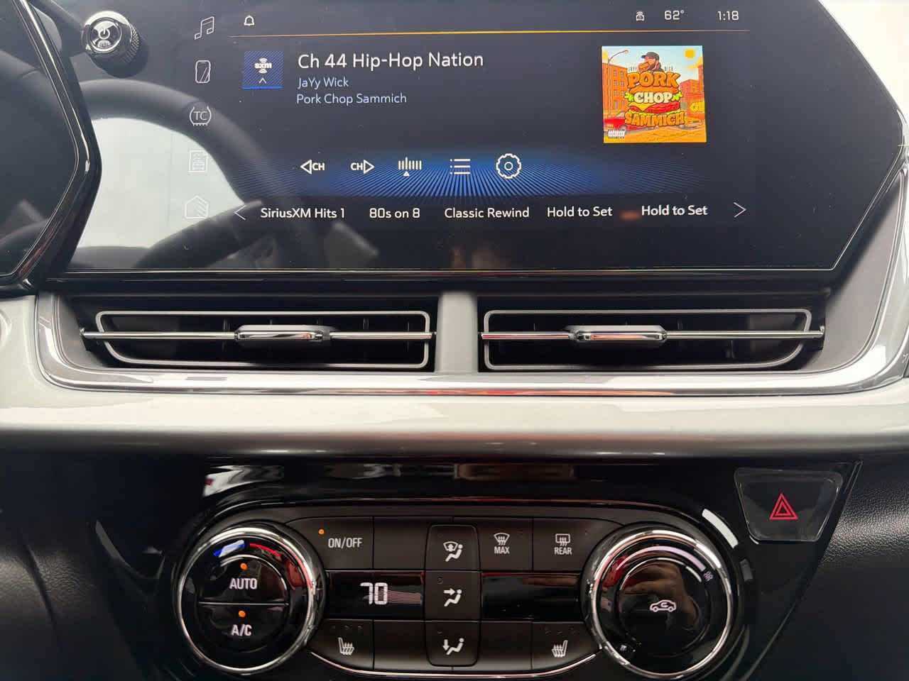 New 2026 Chevrolet Trax LT w/ Driver Confidence Package FWD image 19