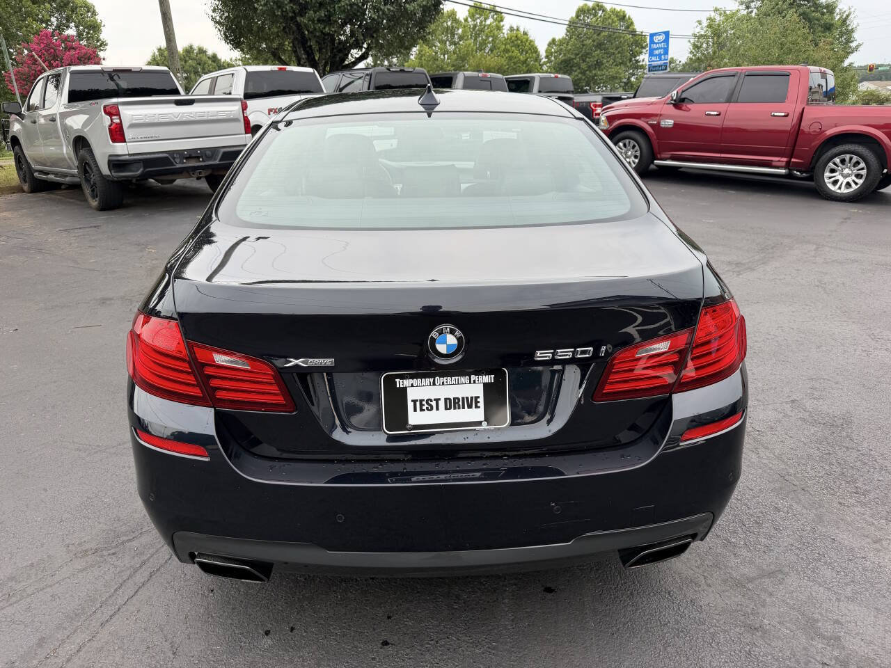 Used 2015 BMW 550i xDrive Sedan AWD/4WD image 3