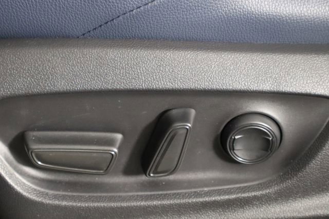 Used 2023 Subaru Solterra AWD image 25
